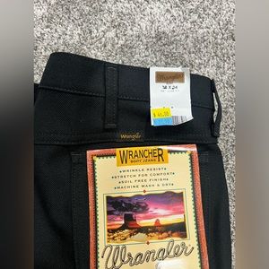 Wrangler Men’s Slack BRAND NEW